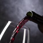 Wino i pikantne serki: Węgierskie przysmaki dla miłośników wina